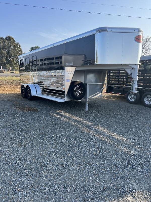 3 horse slant horse trailer for sale