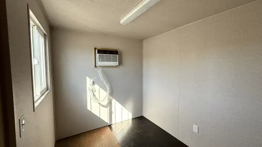 20ft Refurbished Combo Office Container