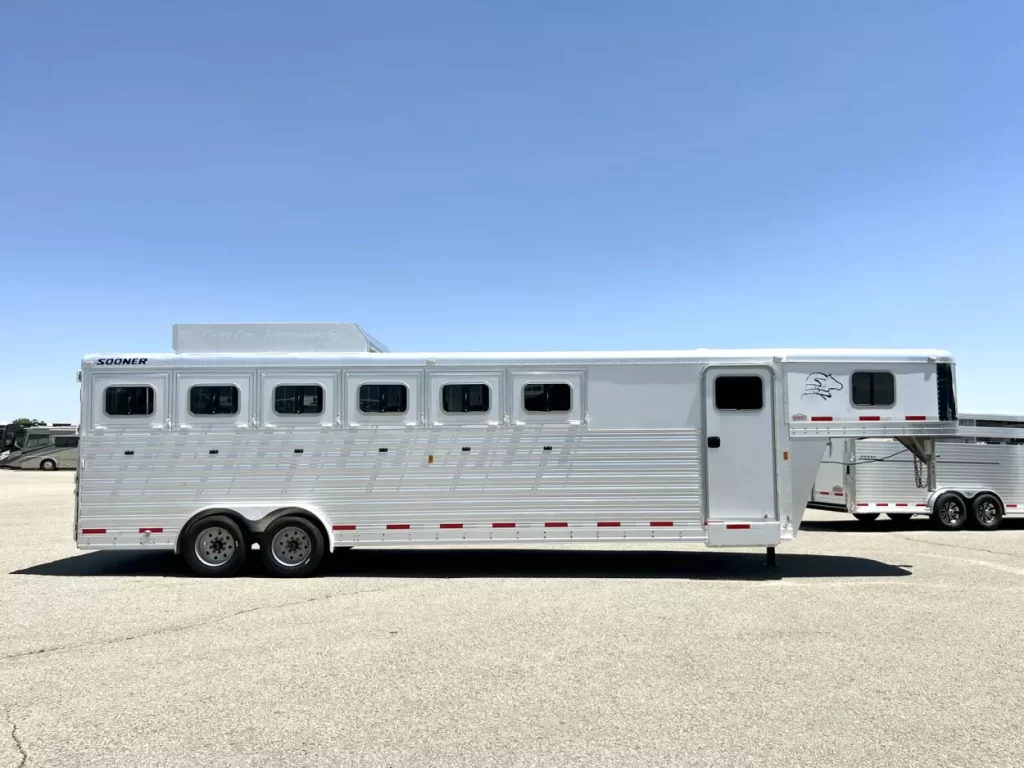 2015 Sooner 6 Horse Gooseneck for Sale - Image 16