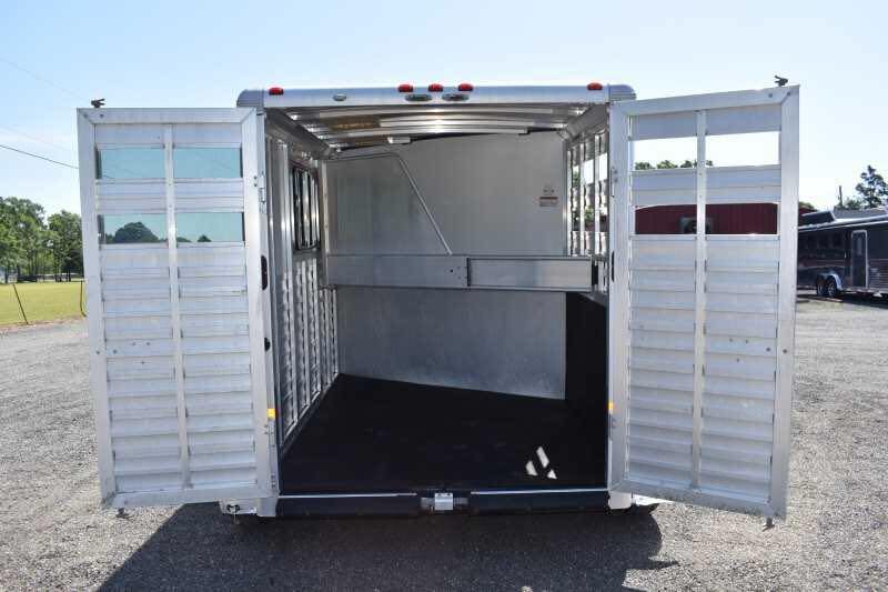 2014 Sundowner 2 Horse Gooseneck Trailer for Sale - Image 14