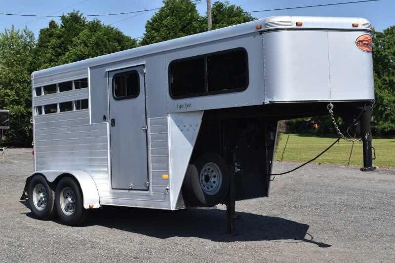 2014 Sundowner 2 Horse Gooseneck Trailer for Sale - Image 16