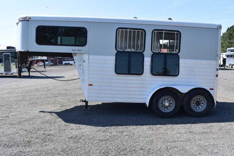 2014 Sundowner 2 Horse Gooseneck Trailer for Sale - Image 13