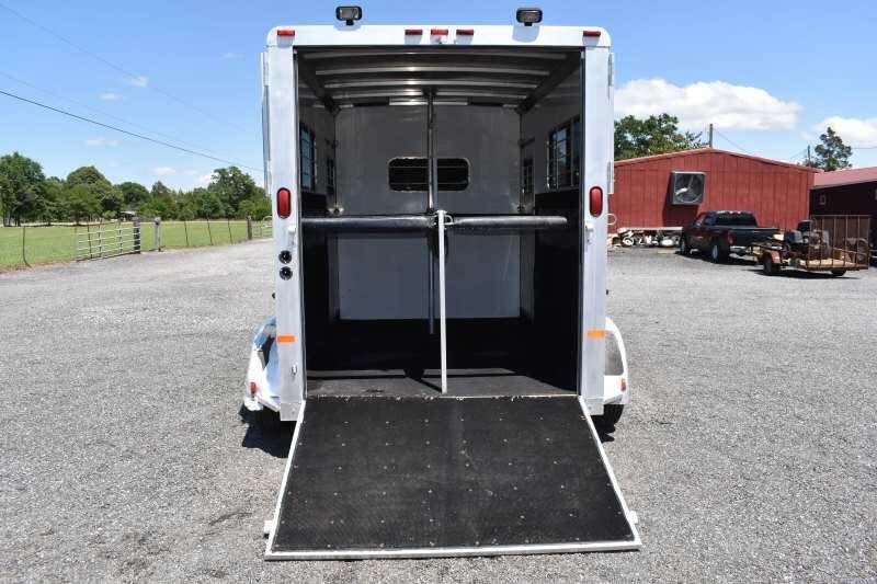 2000 Sundowner 7204GNST 2 Horse Trailer - Image 5