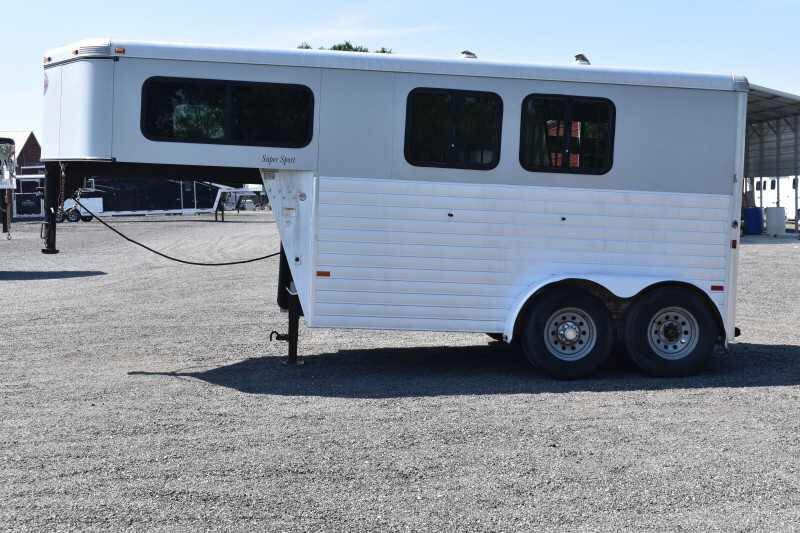 2014 Sundowner 2 Horse Gooseneck Trailer for Sale - Image 9