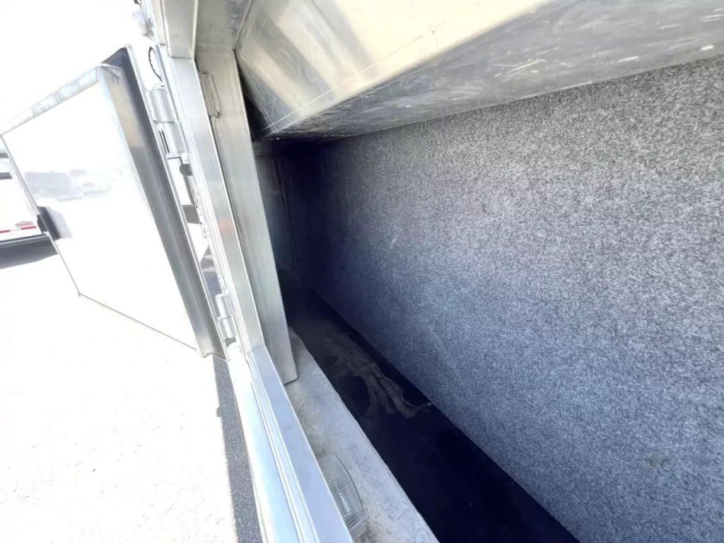 2015 Sooner 6 Horse Gooseneck for Sale - Image 5