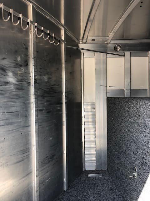 2004 4 Star gooseneck, slant load - Image 13