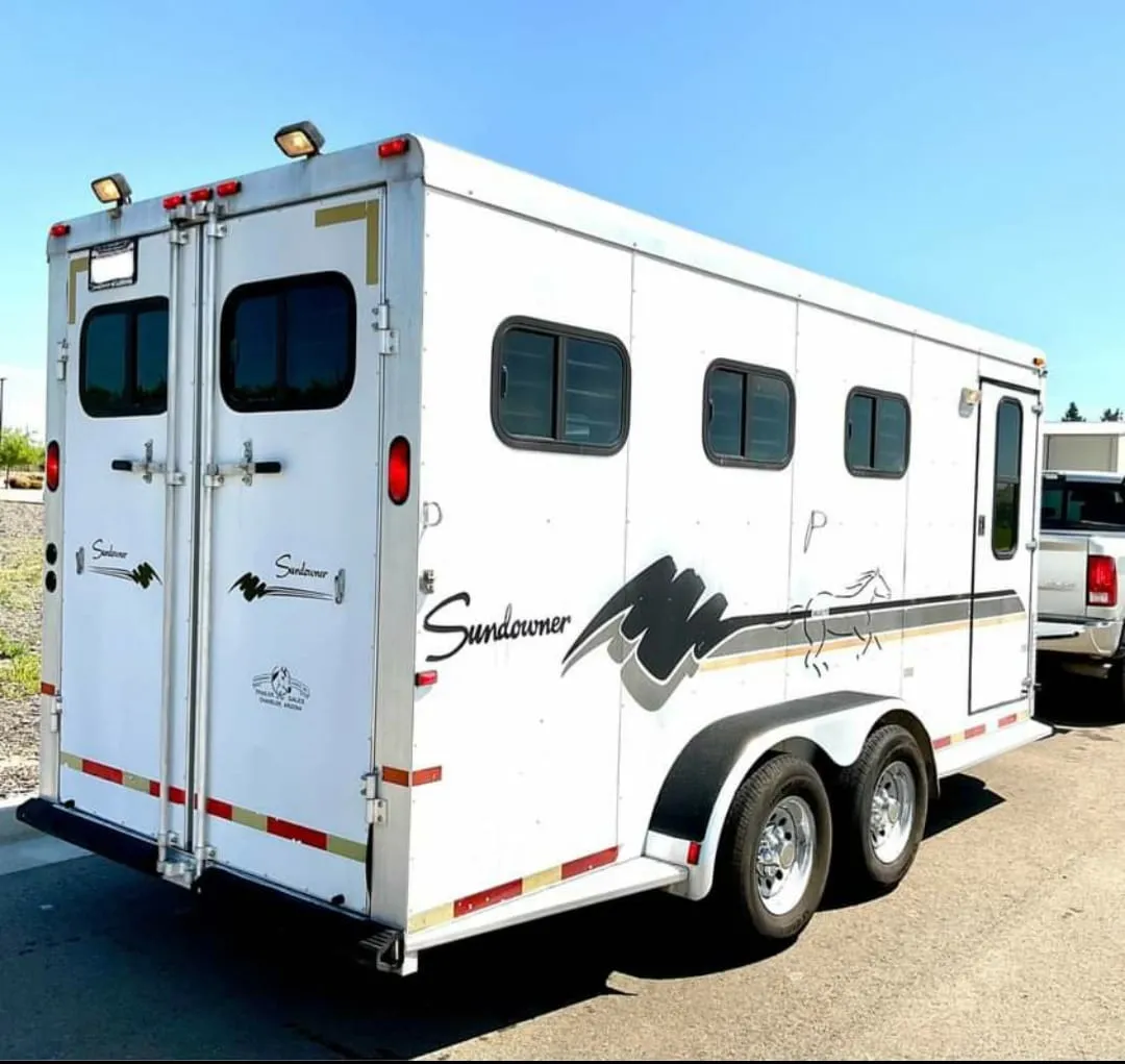 1999 Sundowner 3 Horse Trailer for sale