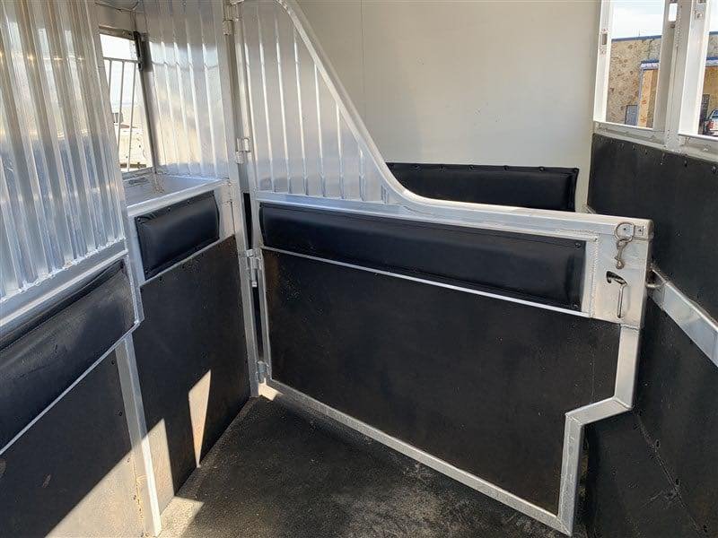 2007 4 Star 4 Horse Slant Gooseneck for Sale - Image 6