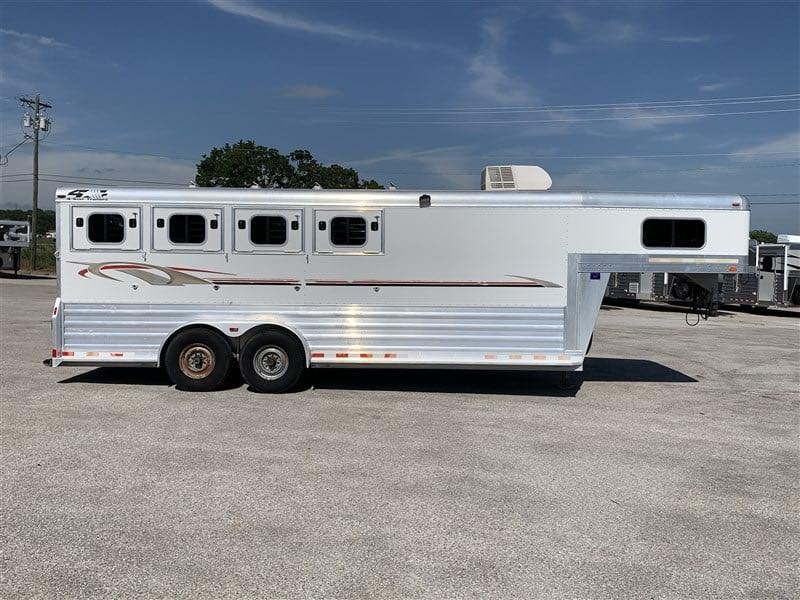 2007 4 Star 4 Horse Slant Gooseneck for Sale - Image 16