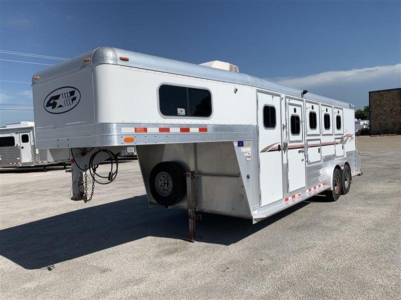 2007 4 Star 4 Horse Slant Gooseneck for Sale - Image 10