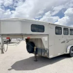 2001 titan horse trailer for sale