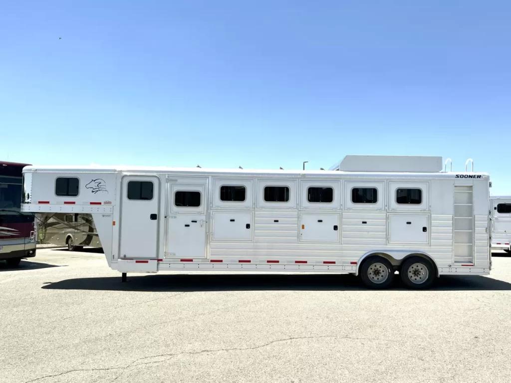 2015 Sooner 6 Horse Gooseneck for Sale - Image 6